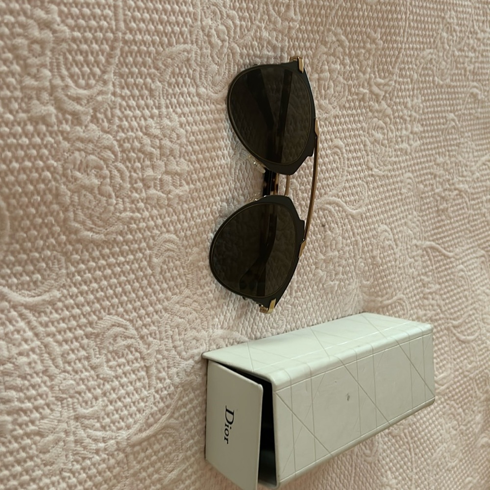 Dior sunglassesses